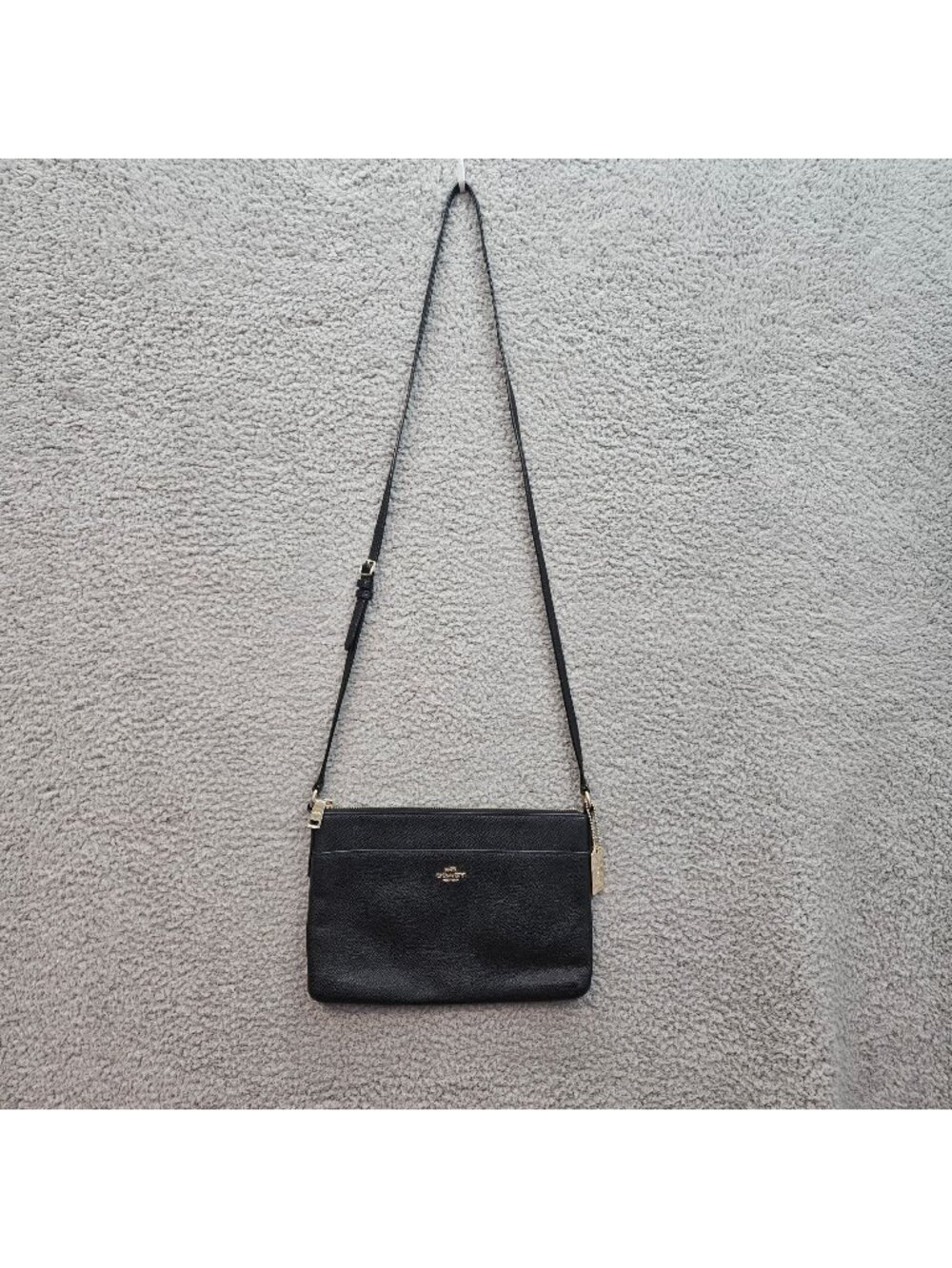 Coach Black Leather Crossbody Bag Gold Hardware Adjustable strap minimalist